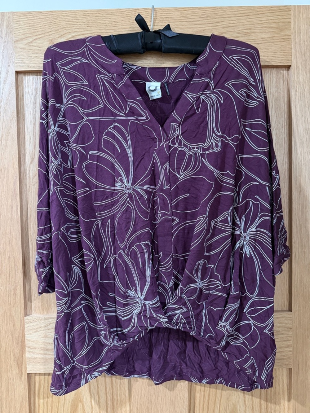 Women's Purple Floral V-Neck Blouse